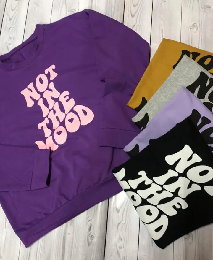 buzo-de-mujer-talle-unico-surtidas-estampas.webp
