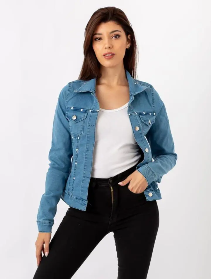 campera-jean-con-tachas.webp
