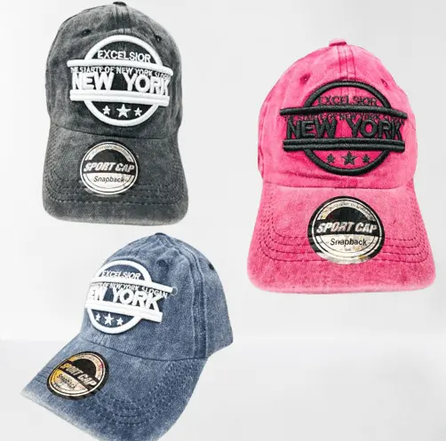 gorra-vintage-surtidas-estampas-de-mujer.webp
