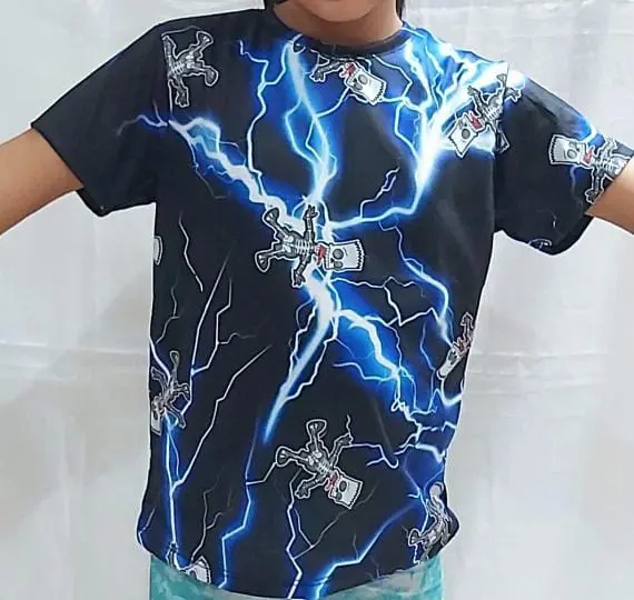 remera-spum-personaje-de-nino.webp