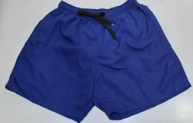 short-de-bano-con-suspensor.webp